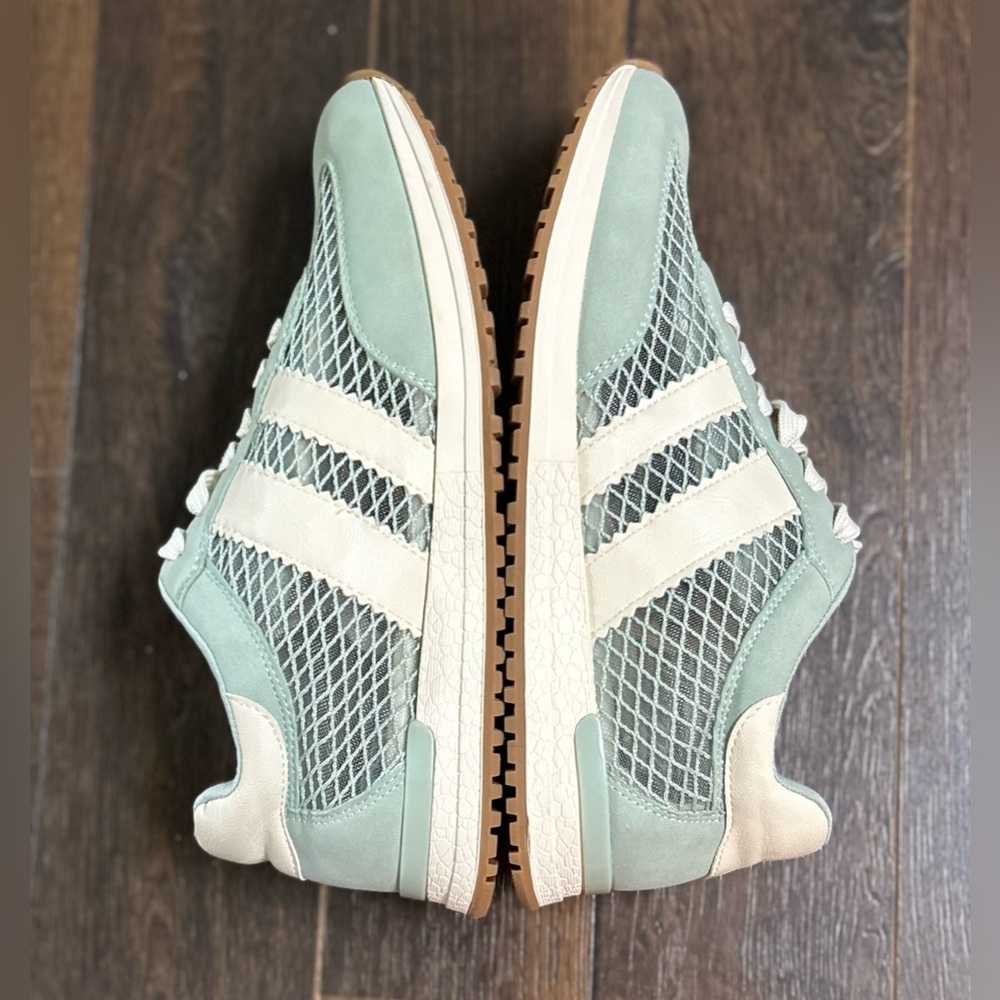 DV by Dolce Vita Sage Green and Cream Athletic Sneakers - Picture 8 of 11